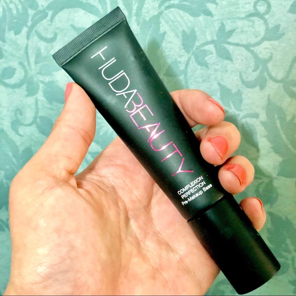 HUDA BEAUTY The Complexion Perfection Base Primer